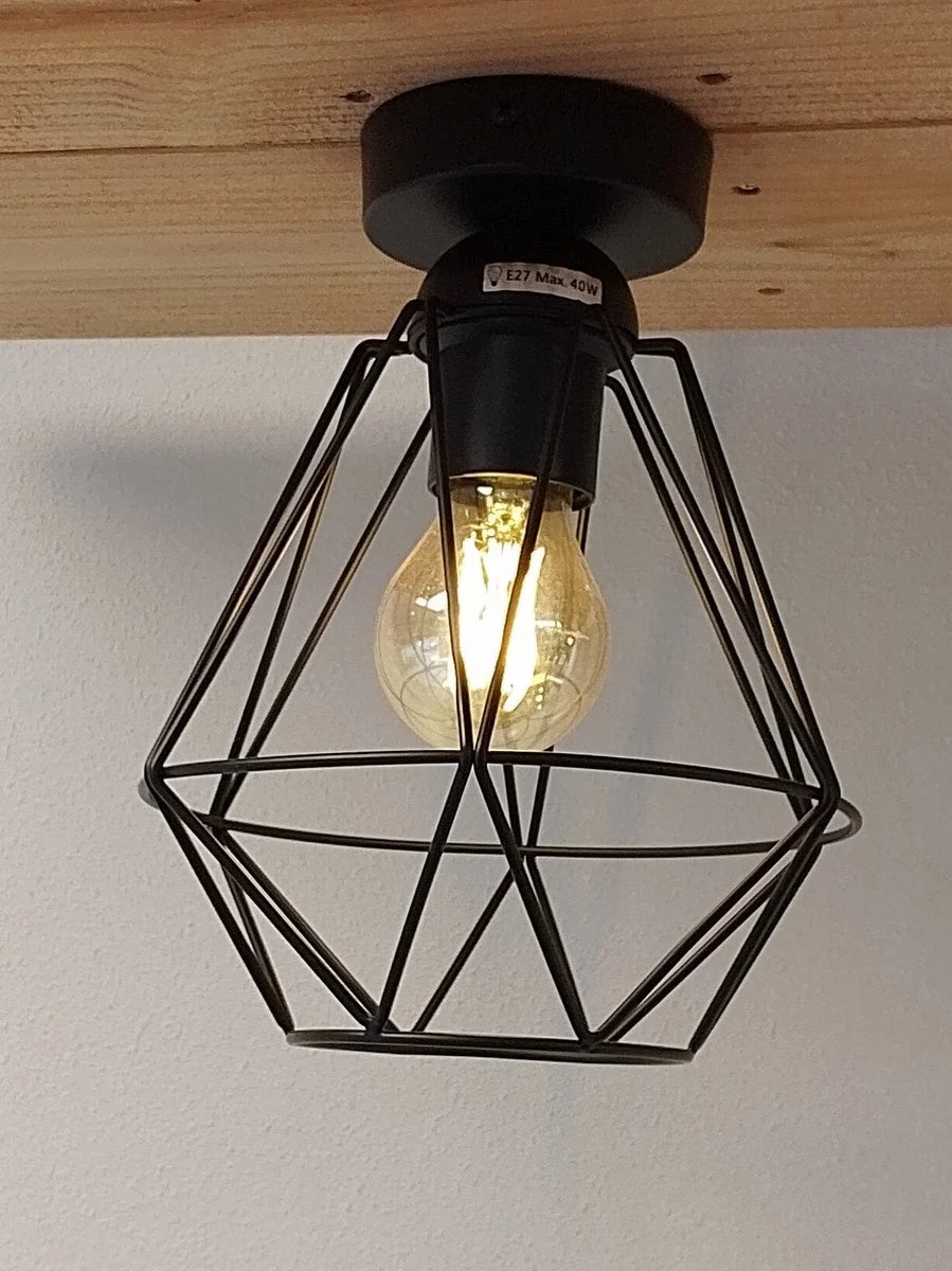 Industriële Plafondlamp Zwart | Ø18cm | Incl. Lichtbron E27 - 4w - 2400K - Dimbaar | Retro | Vintage | Metaal